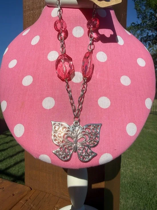 NWT Pink Butterfly Pendant Necklace Pink Stones Women Jewelry 22" - Picture 3 of 4